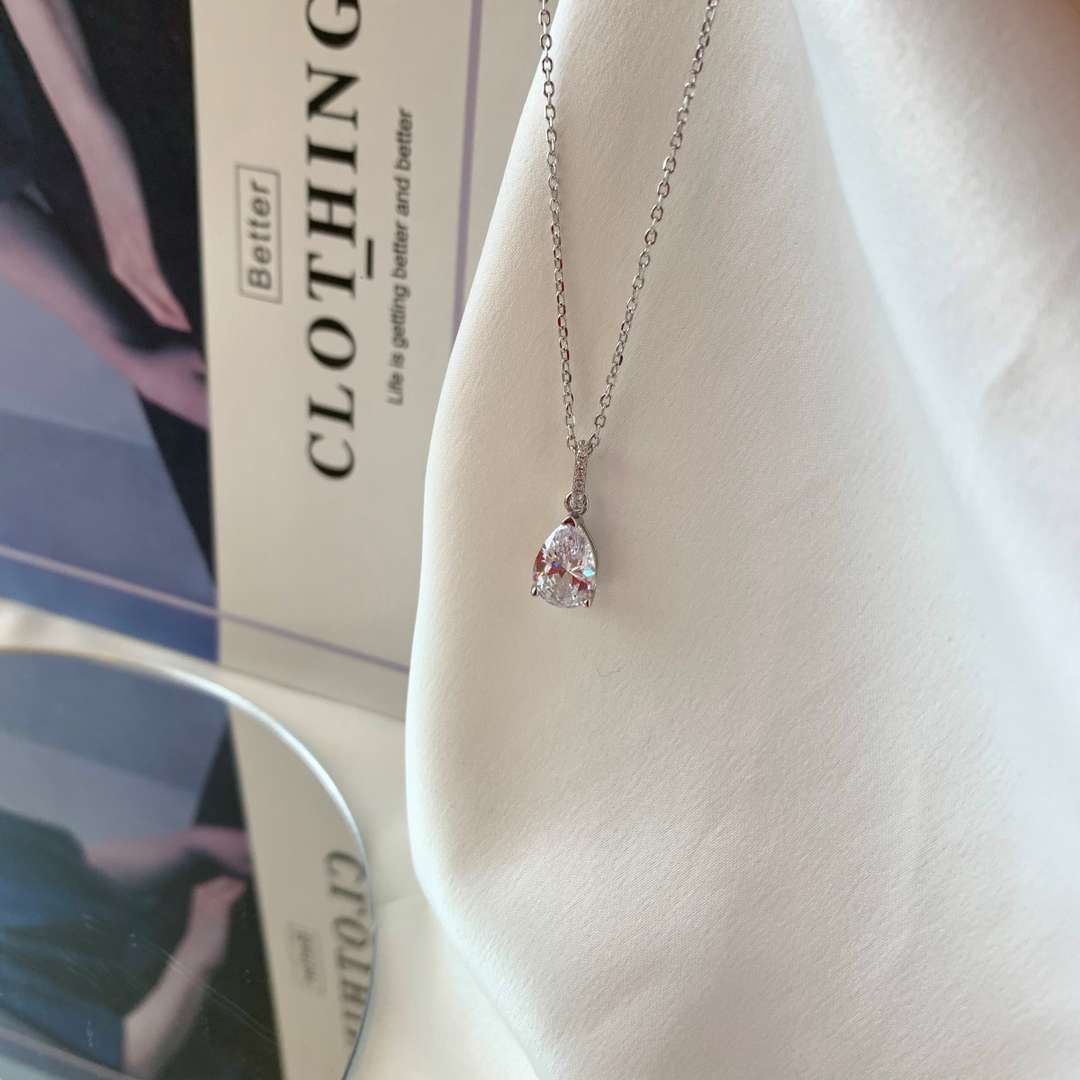 [Regalia jewelry]Delicate Water Drop Shape Fashion Necklace
