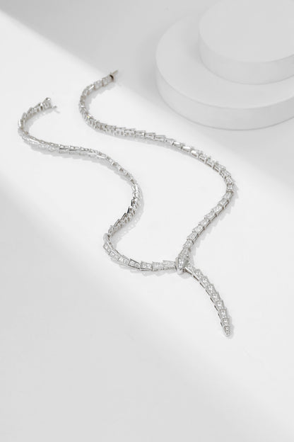[Regalia jewelry]SERPENTI NECKLACE SILVER DIAMOND