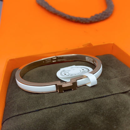 [Regalia jewelry]CLASSIC HM CLIC WHITE 8MM ENAMEL BRACELET