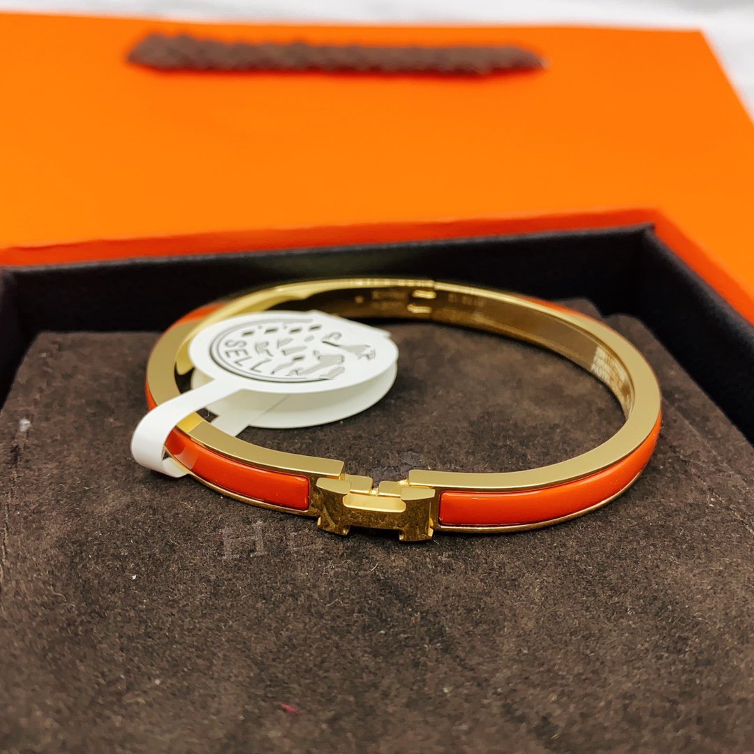 [Regalia jewelry]CLASSIC HM CLIC RED 8MM ENAMEL BRACELET
